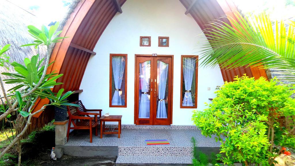 Saeri Matahari Bungalow Gili Air Exterior foto