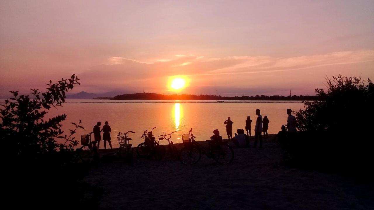 Saeri Matahari Bungalow Gili Air Exterior foto